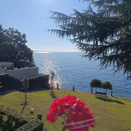 Bethel House Gardone Riviera